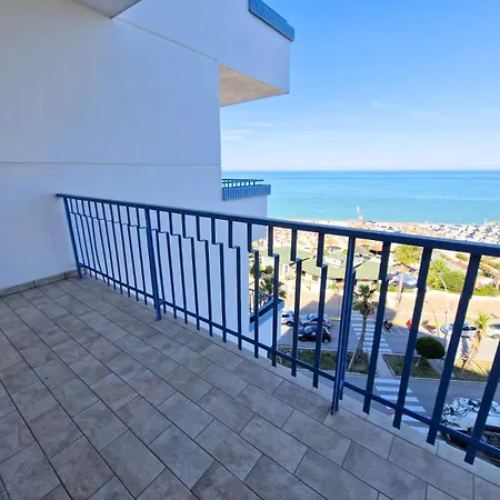 Clear Wave - Frontemare Apartment Civitanova Marche